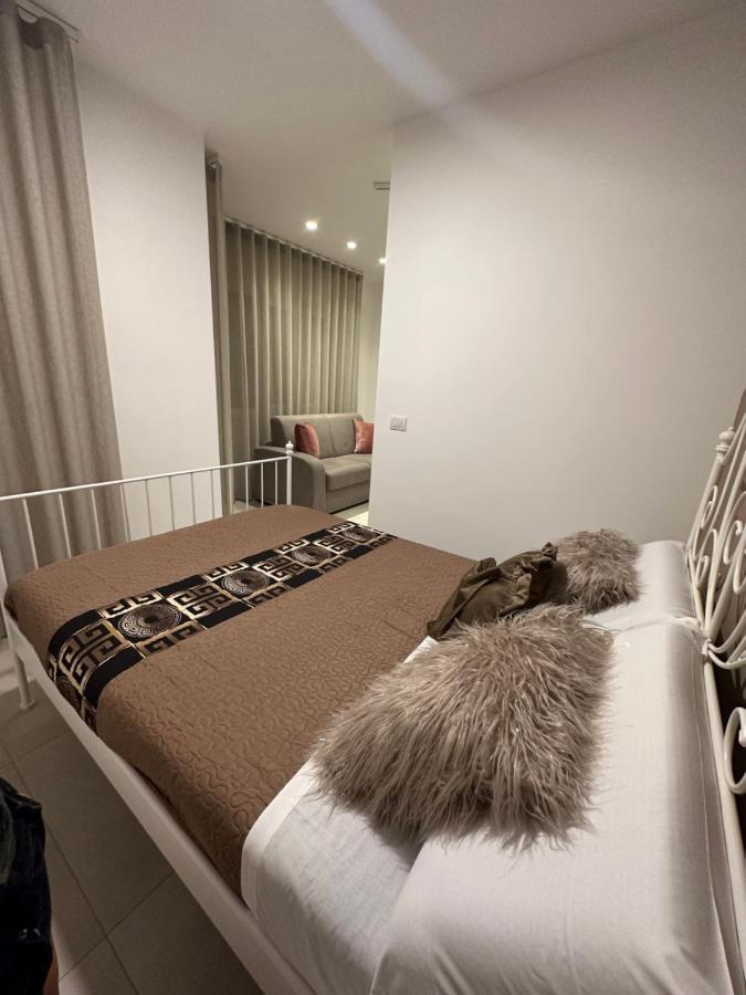 Apartments Ennio Top Class Bari Ngoại thất bức ảnh