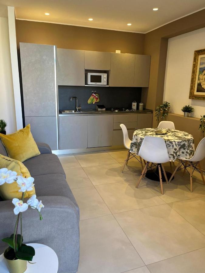 Apartments Ennio Top Class Bari Ngoại thất bức ảnh