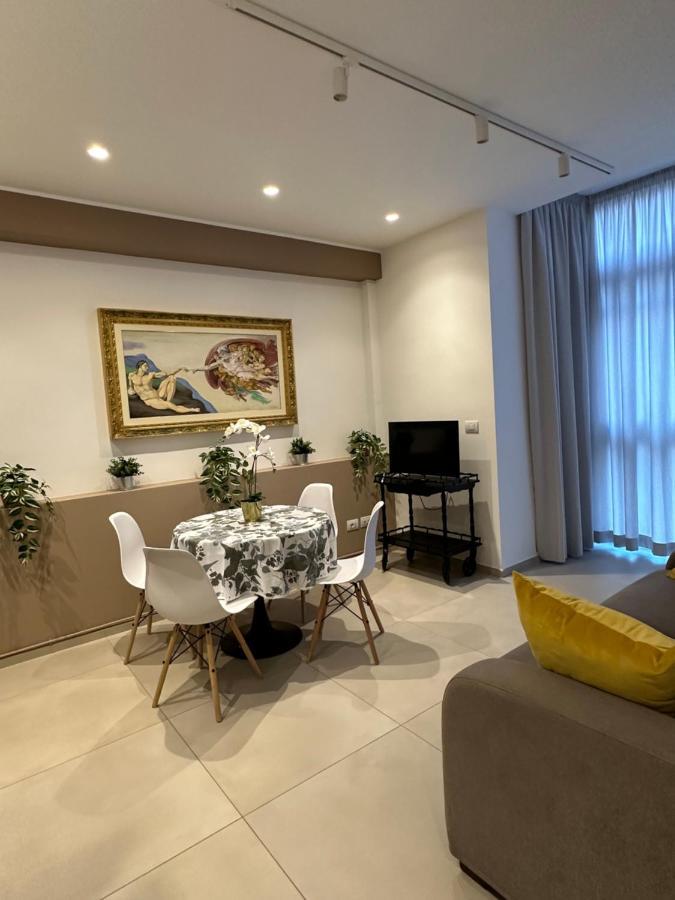 Apartments Ennio Top Class Bari Ngoại thất bức ảnh
