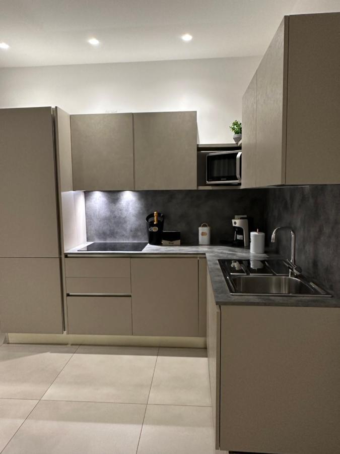 Apartments Ennio Top Class Bari Ngoại thất bức ảnh