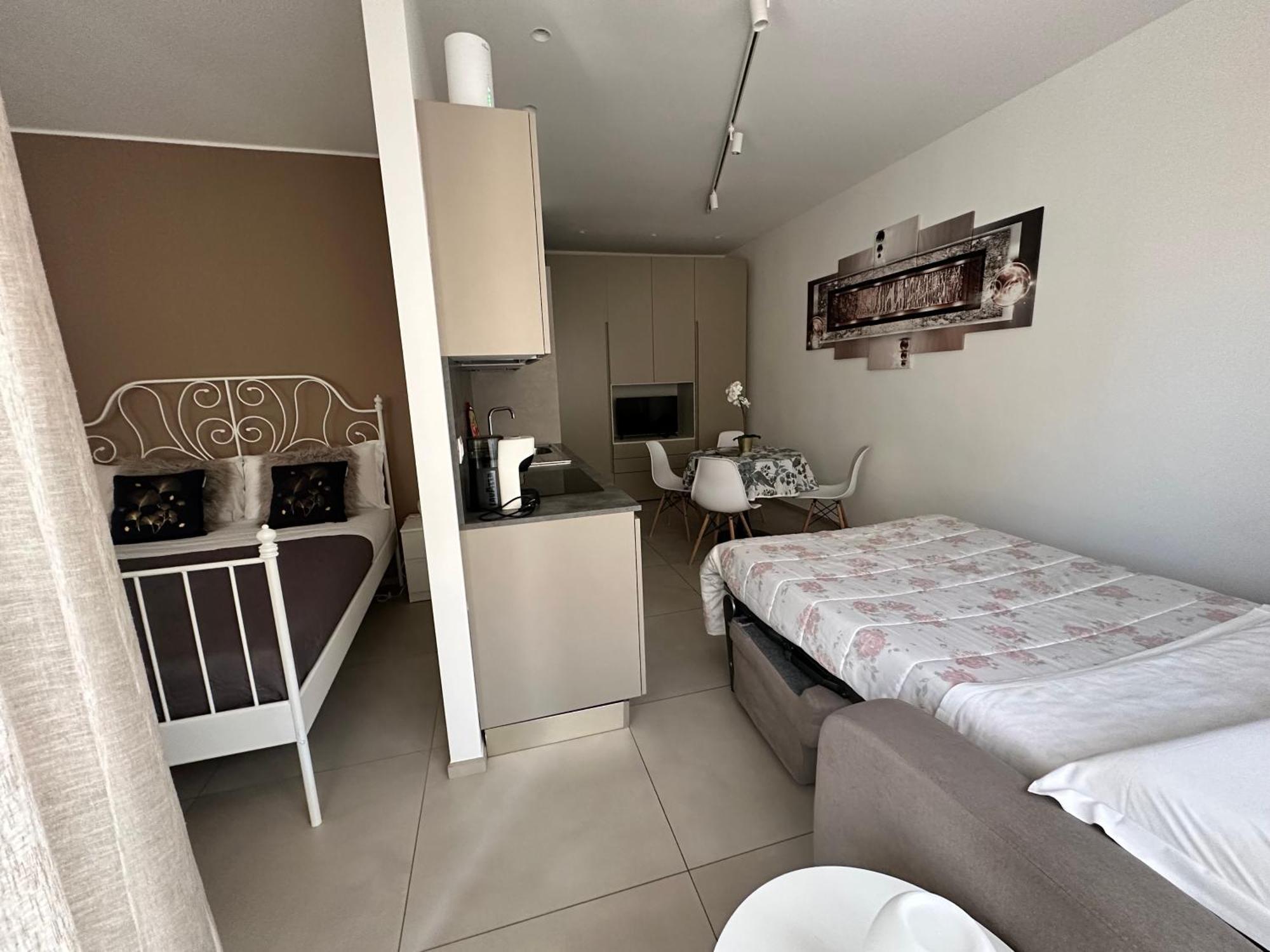 Apartments Ennio Top Class Bari Ngoại thất bức ảnh