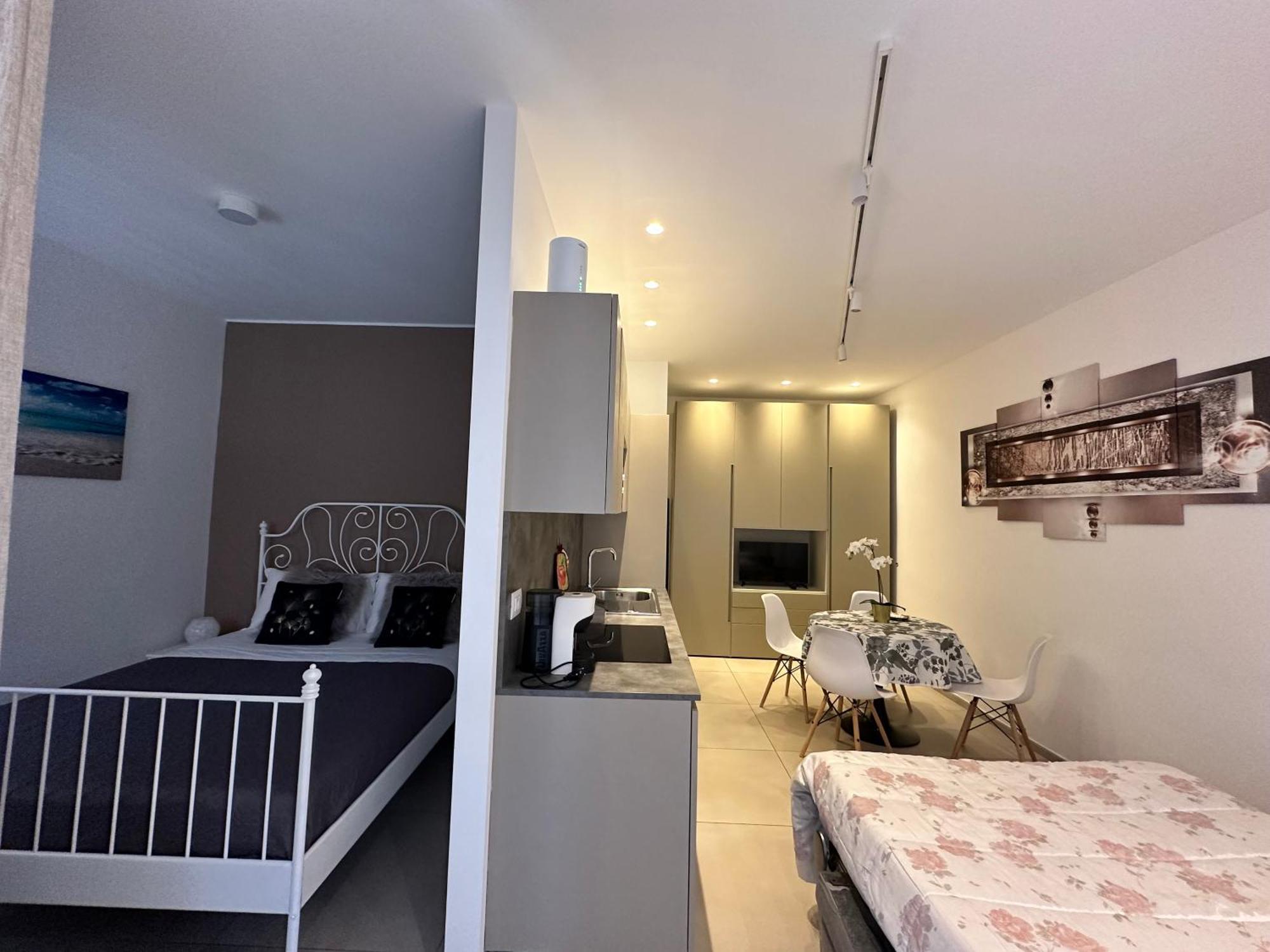 Apartments Ennio Top Class Bari Ngoại thất bức ảnh